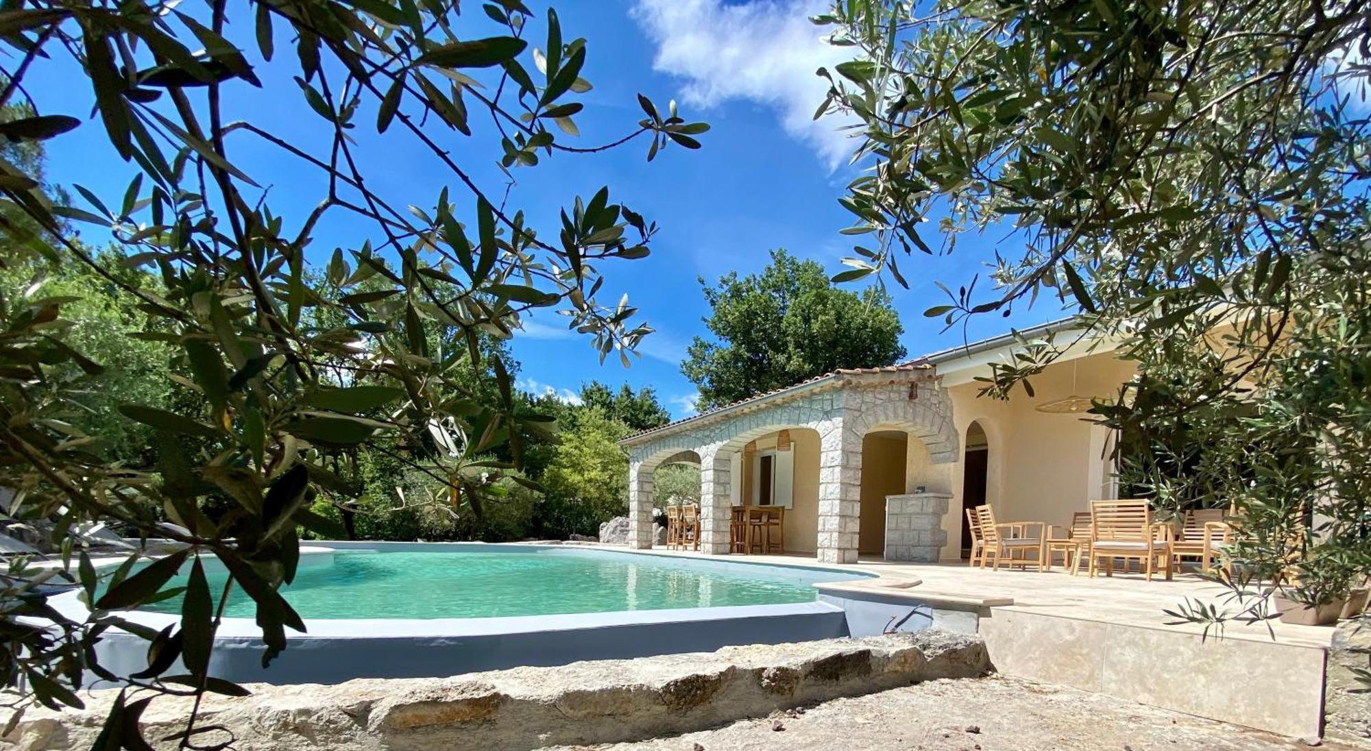 Maison Pour 12P, Piscine A Debordement Chauffee D'Avril A Octobre Inclus Ruoms Ngoại thất bức ảnh